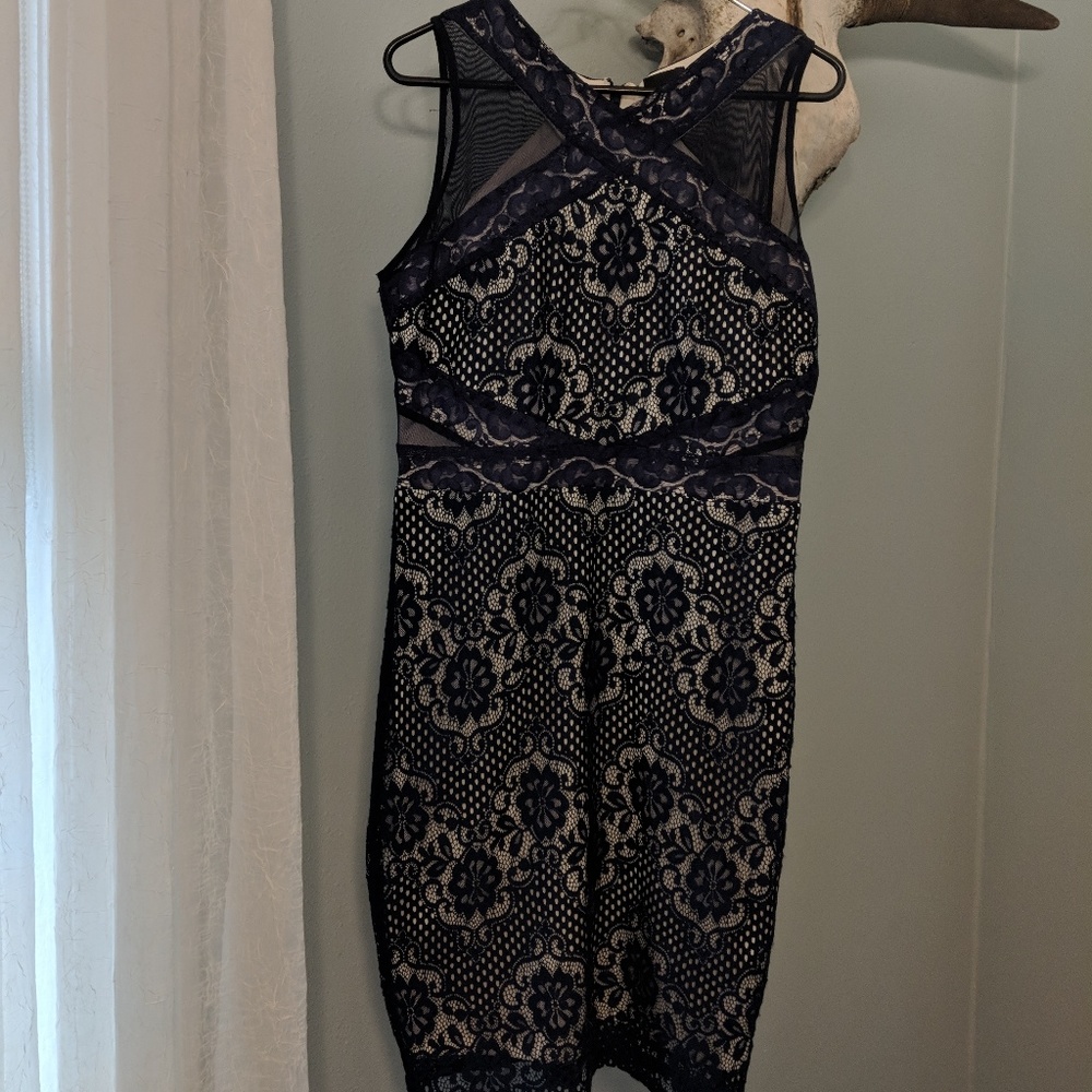 Lace Dress - Semi Formal